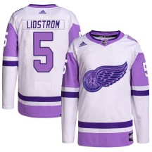 Youth Adidas Detroit Red Wings Nicklas Lidstrom White/Purple Hockey Fights Cancer Primegreen Jersey - Authentic