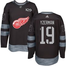 Youth Detroit Red Wings Steve Yzerman Black 1917-2017 100th Anniversary Jersey - Authentic