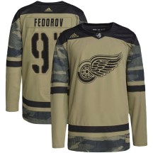 Men's Adidas Detroit Red Wings Sergei Fedorov Camo Military Appreciation Practice Jersey - Authentic